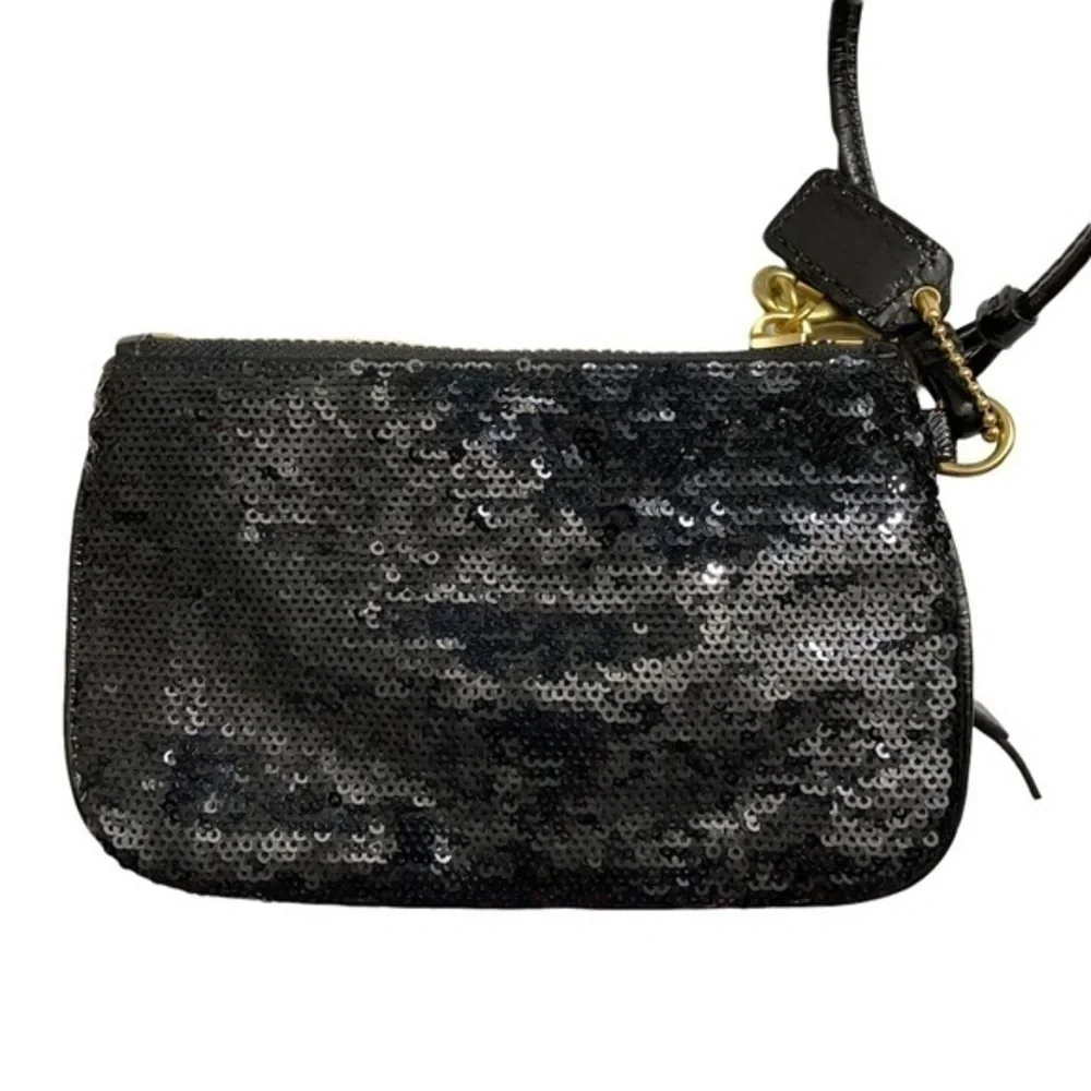 Coach vintage y2k black poppy hearts sequins evening wristlet bag rare